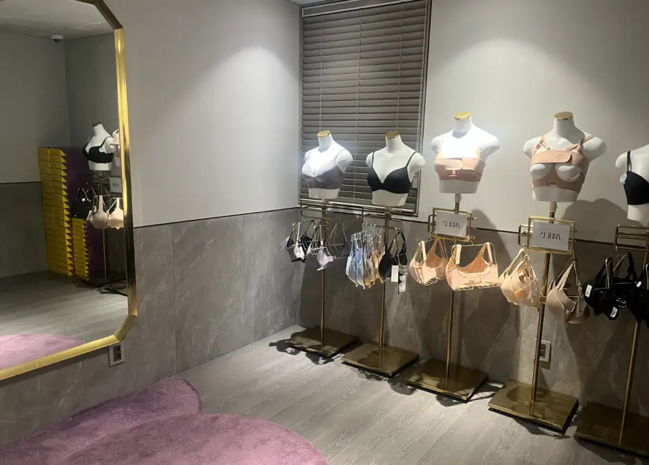 A breast augmentation clinic? 2 things you must know so reviews don't fool you. <Advice drawn from 20 years of research experience>